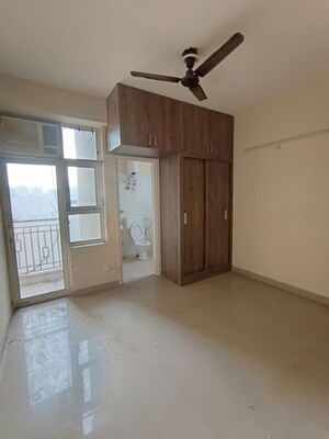 2 BHK Apartment For Rent in Shree Vardhman Mantra, Sector 67