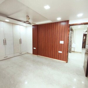 Room in 5 BHK Builder Floor at Model Town Phase 1 – for Rent