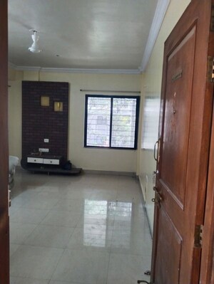 Room in 3 BHK Apartment at Koregaon Park Annexe – for Rent