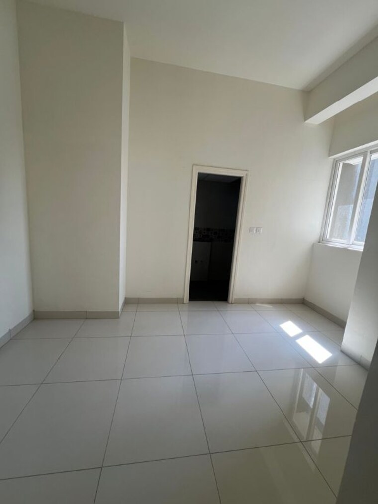 Bathroom, salarpuria-aqua-vista 3 Bedroom 2250 Sq.Ft. Apartment In Bannerghatta Road Bangalore 10472738