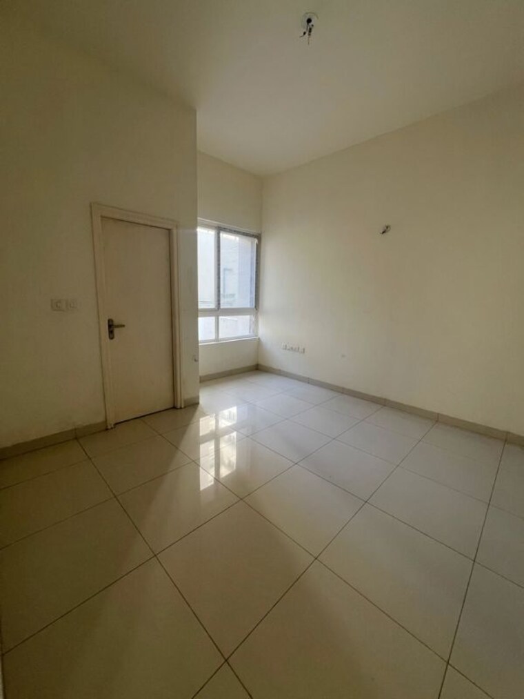 Bathroom, salarpuria-aqua-vista 3 Bedroom 2250 Sq.Ft. Apartment In Bannerghatta Road Bangalore 10472738