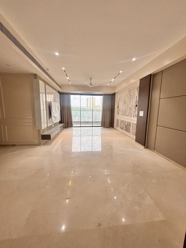4 BHK + Pooja Room,Servant Room,Study Room 2725 Sq.Ft. Apartment in Rustomjee Parishram
