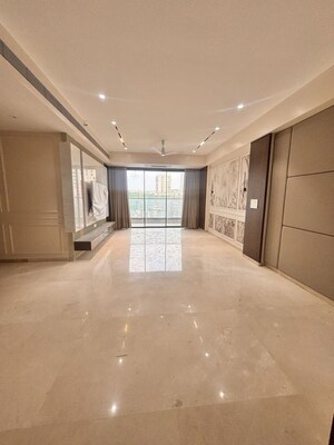4 BHK Apartment For Rent in Rustomjee Parishram, Pali Hill