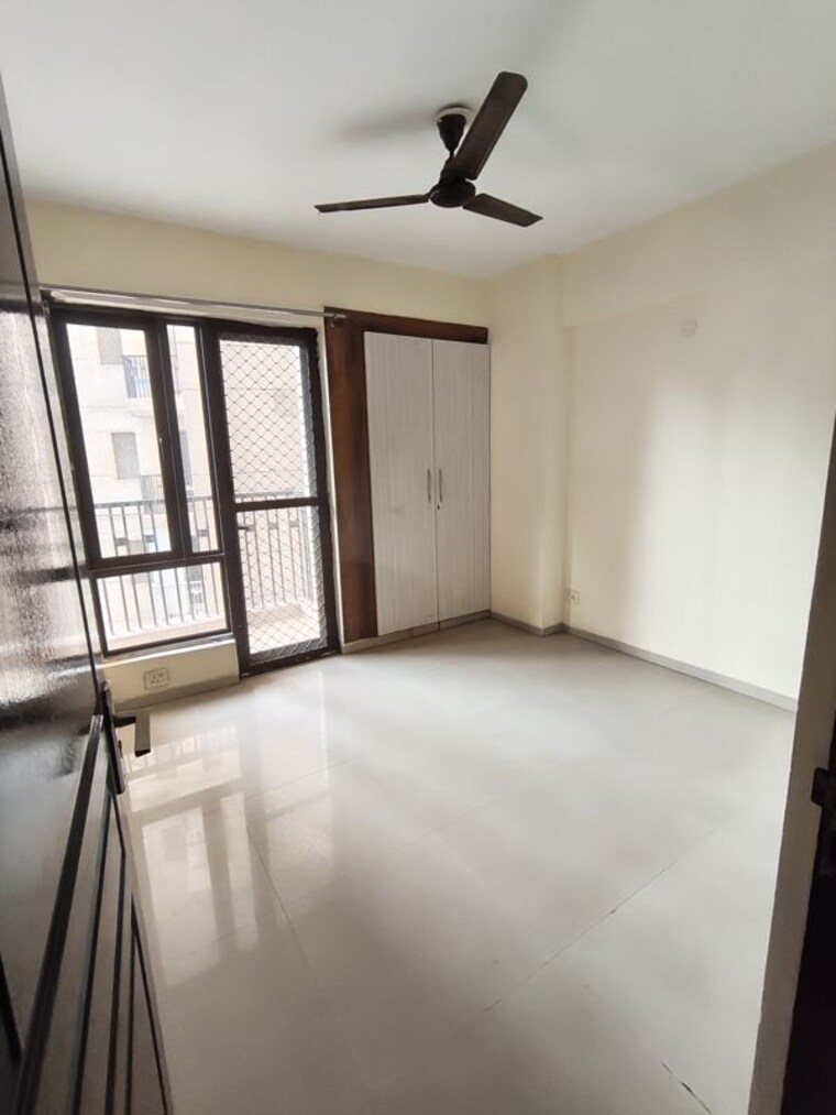 Room, logix-blossom-county 2 Bedroom 1131 Sq.Ft. Apartment In Sector 137 Noida 10472675