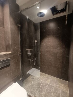 Furnished Amenities in 3 BHK Apartment at Saket – for Rent