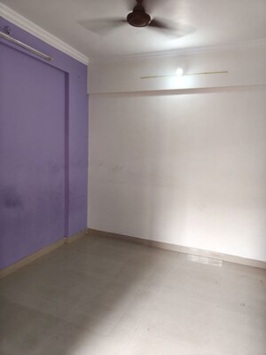 Room in 2 BHK Apartment at Nerul Sector 27 – for Rent