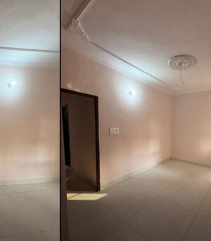 Room in 2 BHK Builder Floor at Sector 45 – for Rent