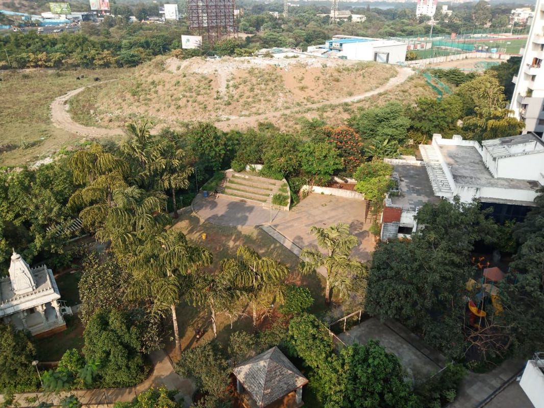 3 BHK + Servant Room 1300 Sq.Ft. Apartment in Viva Hallmark