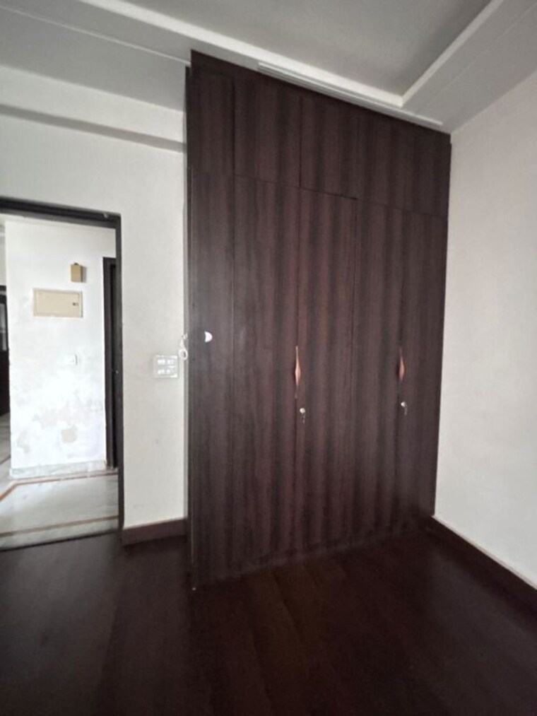 Room, ansal-valley-view-estate 2 Bedroom 900 Sq.Ft. Apartment In Gwal Pahari Gurgaon 10472851