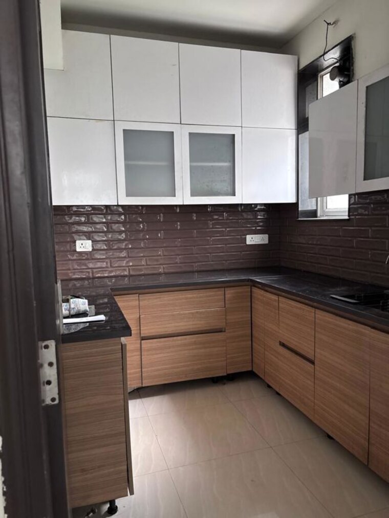 Kitchen, ansal-valley-view-estate 2 Bedroom 900 Sq.Ft. Apartment In Gwal Pahari Gurgaon 10472851