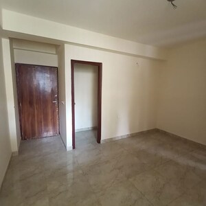 Room in 3.5 BHK Apartment at MR Heritage, Raj Nagar Extension – for Sale