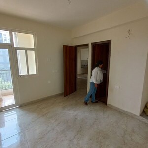 Room in 3.5 BHK Apartment at MR Heritage, Raj Nagar Extension – for Sale