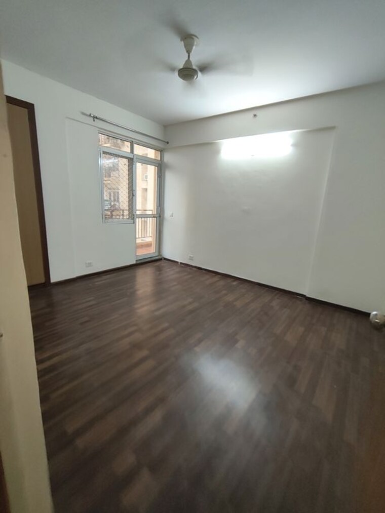 Room, jaypee-greens-kosmos 3 Bedroom 1250 Sq.Ft. Apartment In Sector 134 Noida 10472835