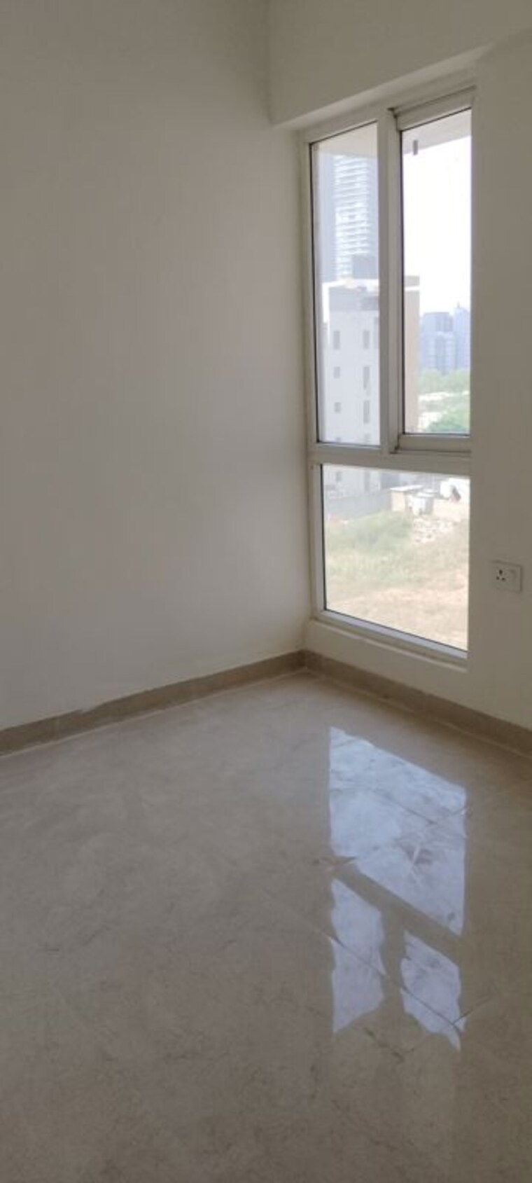 Room, unitech-uniworld-gardens-2 2 Bedroom 950 Sq.Ft. Apartment In Sector 47 Gurgaon 10472878