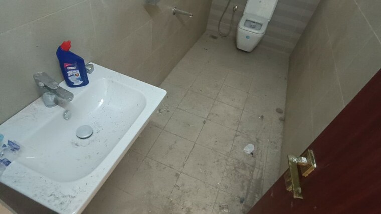 Bathroom, urbanrise-spring-is-in-the-air 3 Bedroom 1039 Sq.Ft. Apartment In Ameenpur Hyderabad 10472923