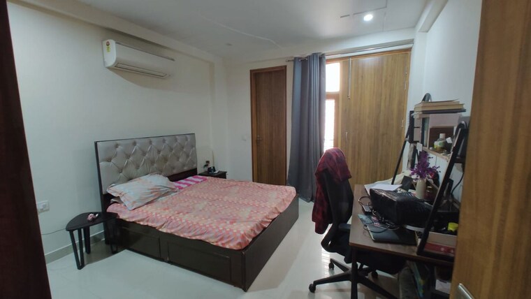 Bedroom, tigra 1 Bedroom 700 Sq.Ft. Builder Floor In Tigra Gurgaon 10472942
