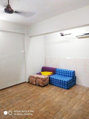 1 RK Apartment For Rent in Bandra West