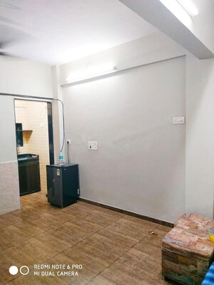 Room in 1 RK Apartment at Bandra West – for Rent