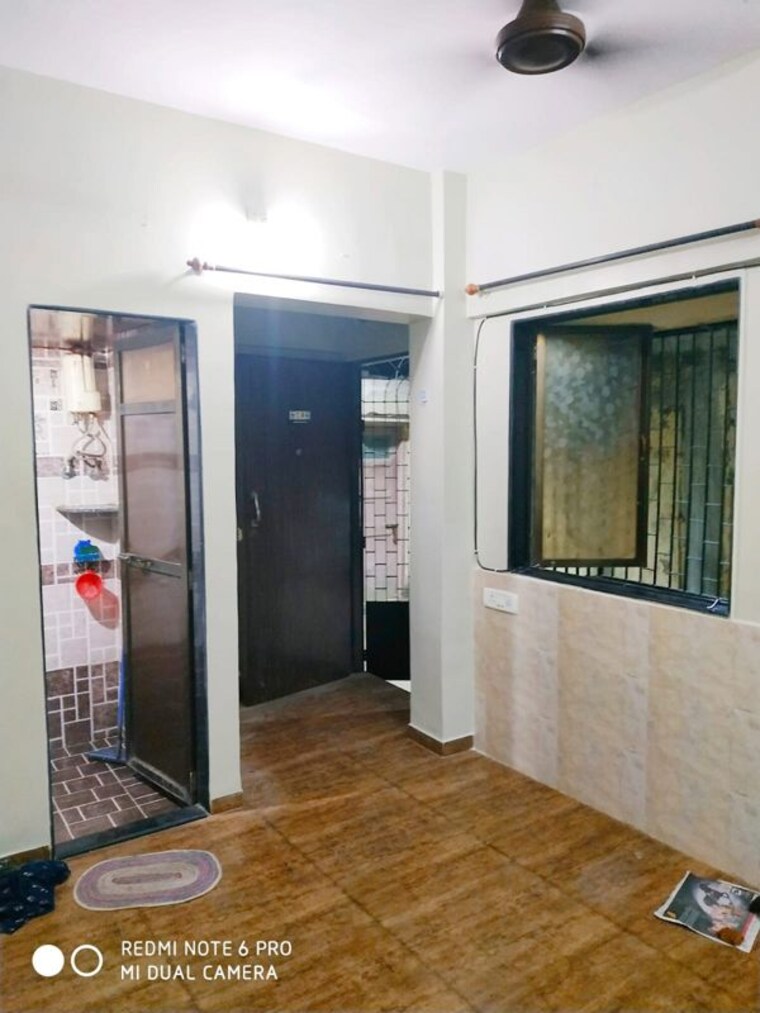 Room, bandra west 1 RK 200 Sq.Ft. Apartment In Bandra West Mumbai 10472960