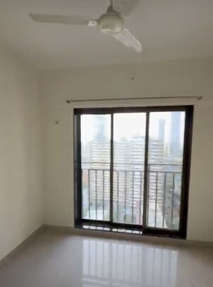 Room in 1 BHK Apartment at Dadar East – for Rent