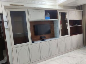  1.5 BHK Apartment at Bandra West – for Rent