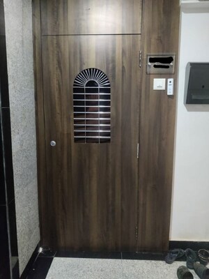  1.5 BHK Apartment at Bandra West – for Rent