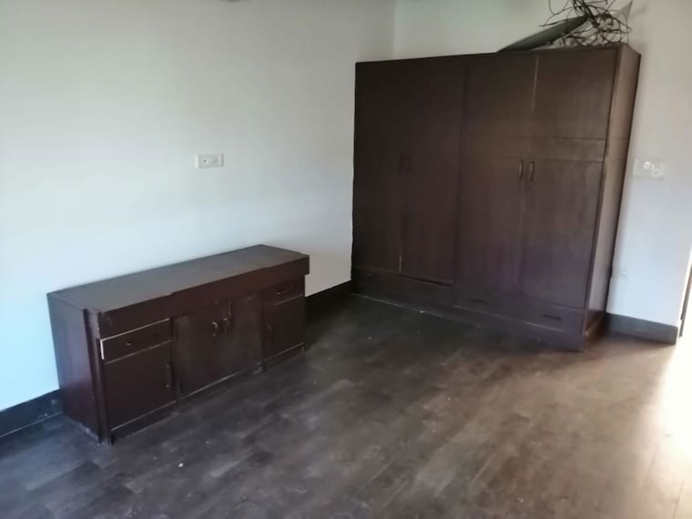 Room, sahastradhara 3 Bedroom 160 Sq.Yd. Independent House In Sahastradhara Dehradun 10472985