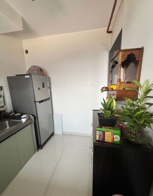 Furnished Amenities in 1 BHK Apartment at Highland Pearl, Thane West – for Rent