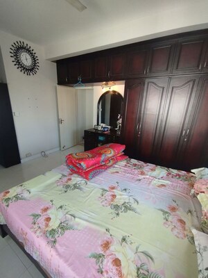 Bedroom in 3 BHK Apartment at Cooke Town – for Rent