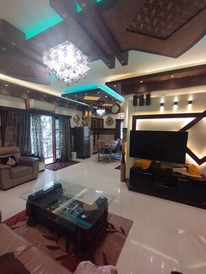 Living Room in 3 BHK Apartment at Cooke Town – for Rent