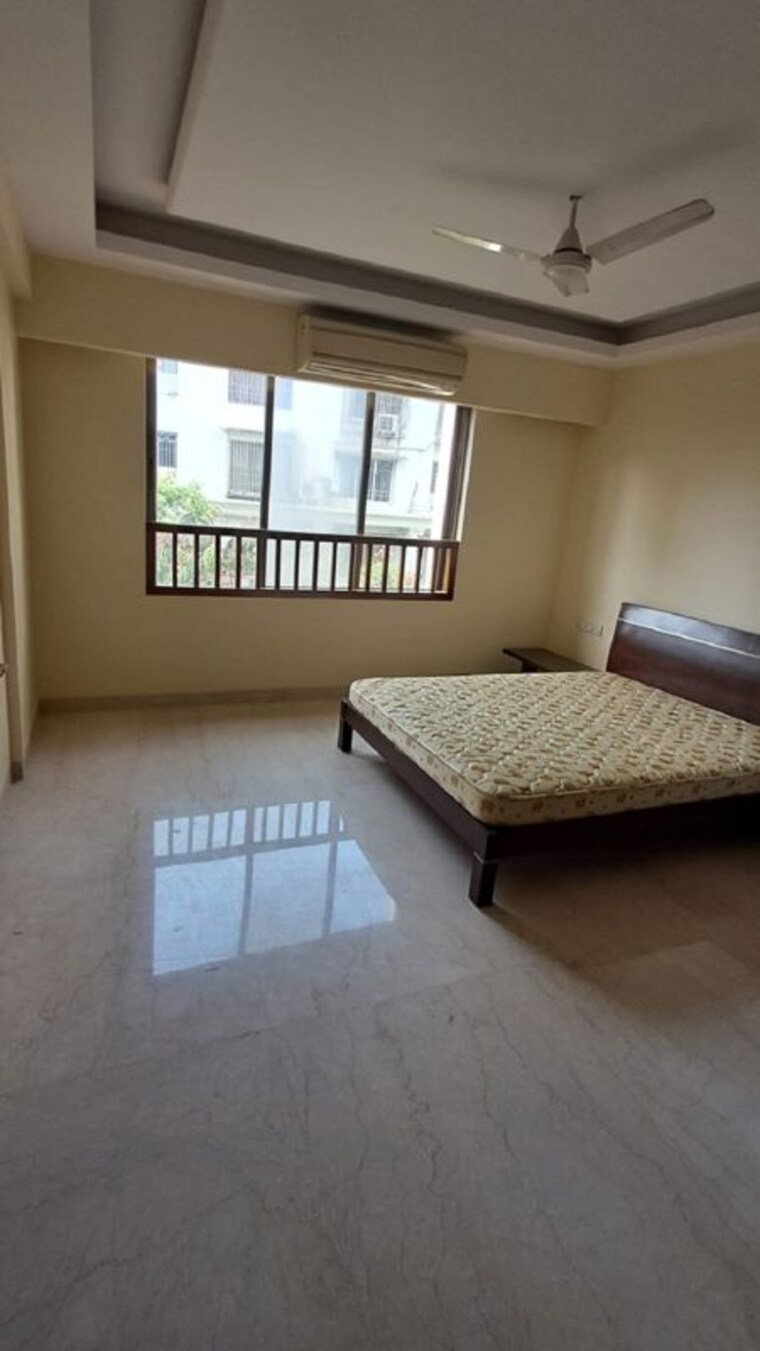 Master Bedroom, bandra west 3 Bedroom 1100 Sq.Ft. Apartment In Bandra West Mumbai 10473024