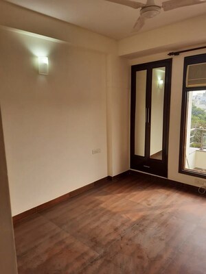 Room in 3 BHK Builder Floor at Gulmohar Park – for Sale