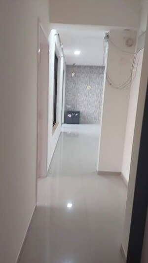 2 BHK Apartment For Rent in Majestique Marbella Phase 1, Kharadi