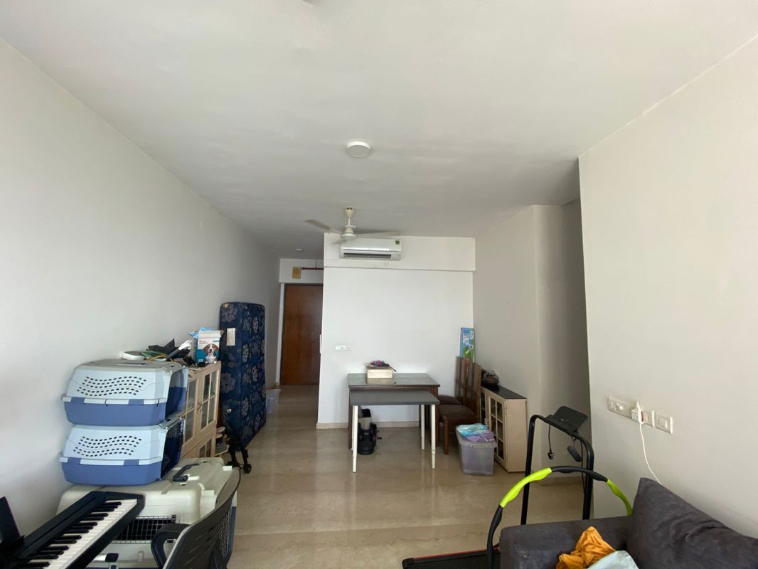 2 BHK 900 Sq.Ft. Apartment in LnT Crescent Bay T4