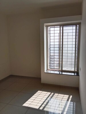 Room in 2 BHK Apartment at Vilas Javdekar Yashone Maan, Hinjewadi – for Rent