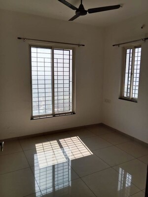 Room in 2 BHK Apartment at Vilas Javdekar Yashone Maan, Hinjewadi – for Rent
