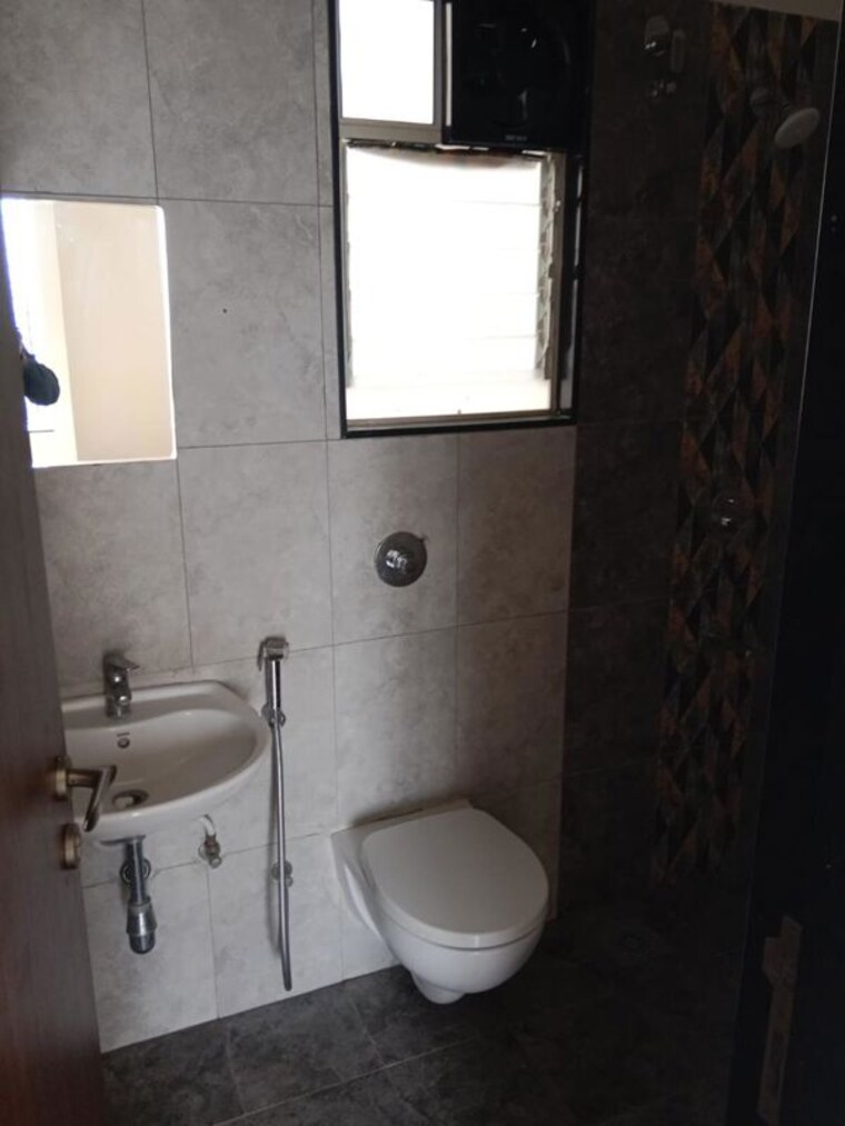 Bathroom, vilas-javdekar-yashone-maan 2 Bedroom 860 Sq.Ft. Apartment In Hinjewadi Pune 10467309