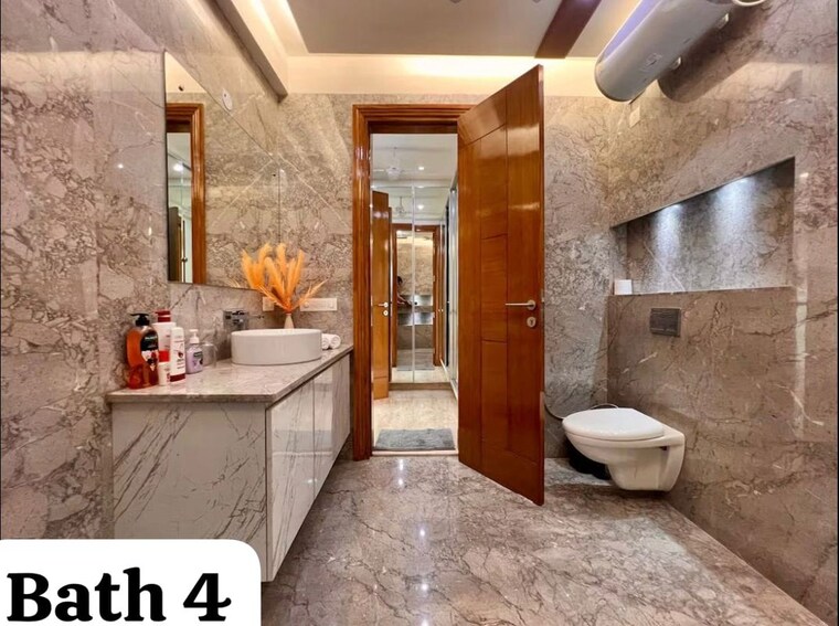 Bathroom, south extension ii 4 Bedroom 4000 Sq.Ft. Builder Floor In South Extension ii Delhi 10473196