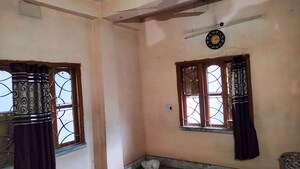   Builder Floor at Kolkatta Gpo – for Sale