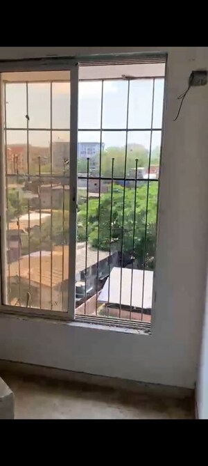 Balcony in 1 RK Apartment at Kurla – for Rent