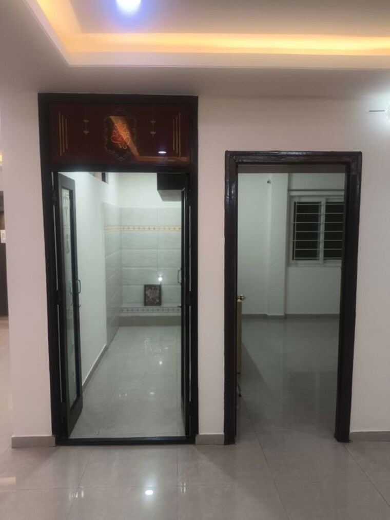 Room, lakdi ka pul 3 Bedroom 1600 Sq.Ft. Apartment In Lakdi Ka Pul Hyderabad 10473421