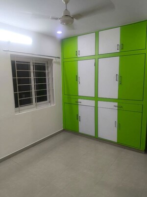 Room in 3 BHK Apartment at Lakdi Ka Pul – for Rent