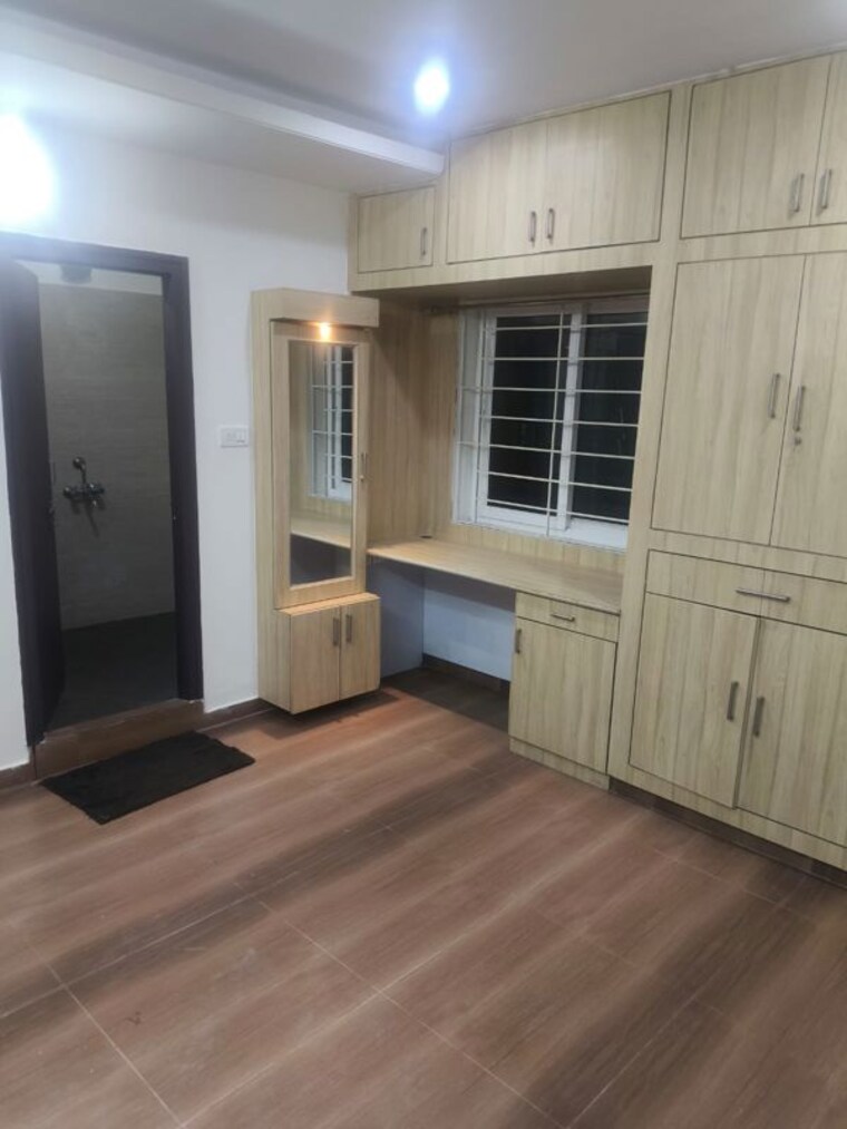 Master Bedroom, lakdi ka pul 3 Bedroom 1600 Sq.Ft. Apartment In Lakdi Ka Pul Hyderabad 10473421