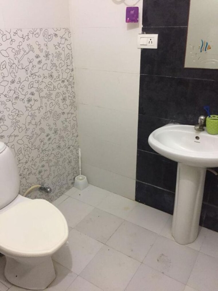 Bathroom, manjeera-diamond-towers 3 Bedroom 1950 Sq.Ft. Apartment In Gopanpally Hyderabad 10473471