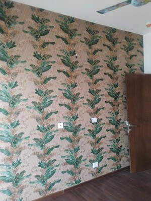 Room in 3 BHK Apartment at Supertech Supernova Astralis, Sector 94 – for Rent