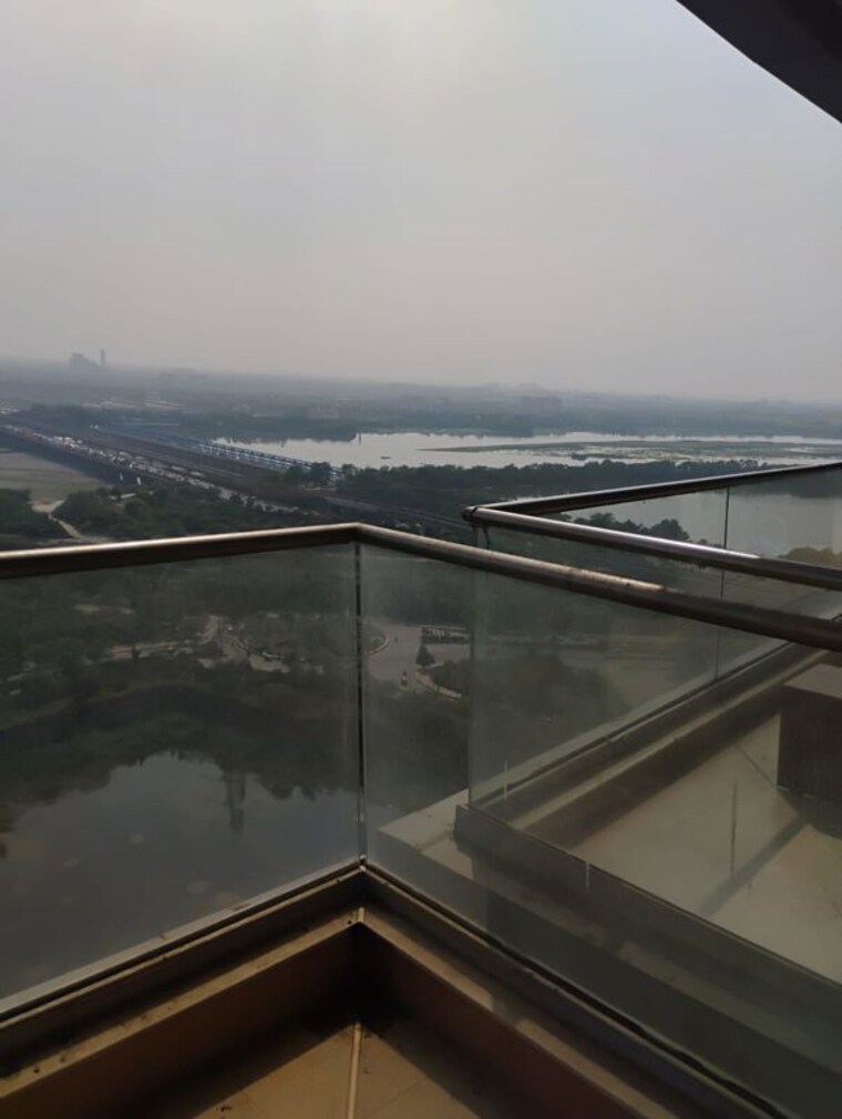 Balcony, supertech-supernova-astralis 3 Bedroom 2105 Sq.Ft. Apartment In Sector 94 Noida 10473442