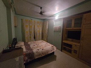 1 BHK Apartment For Rent in Laxmi Heights Malad, Malad West