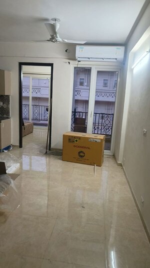 Living Room in 3 BHK Builder Floor at Signature Global Park 4 and 5, Sohna Sector 36 – for Rent