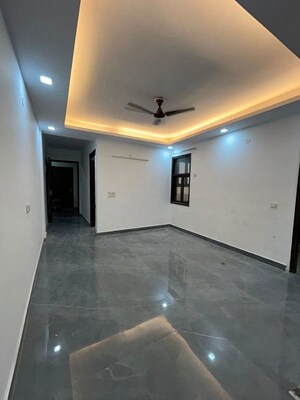 3 BHK Builder Floor For Rent in Chattarpur