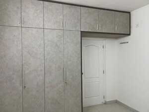 Room in 2 BHK Apartment at Sai Kalyan Ultima, Thanisandra – for Rent